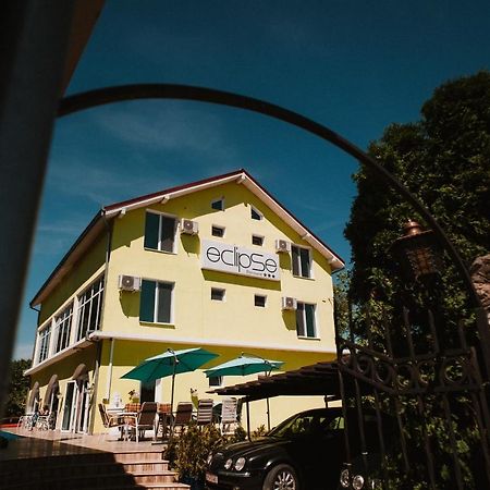 Pension Eclipse Oradea Exteriér fotografie